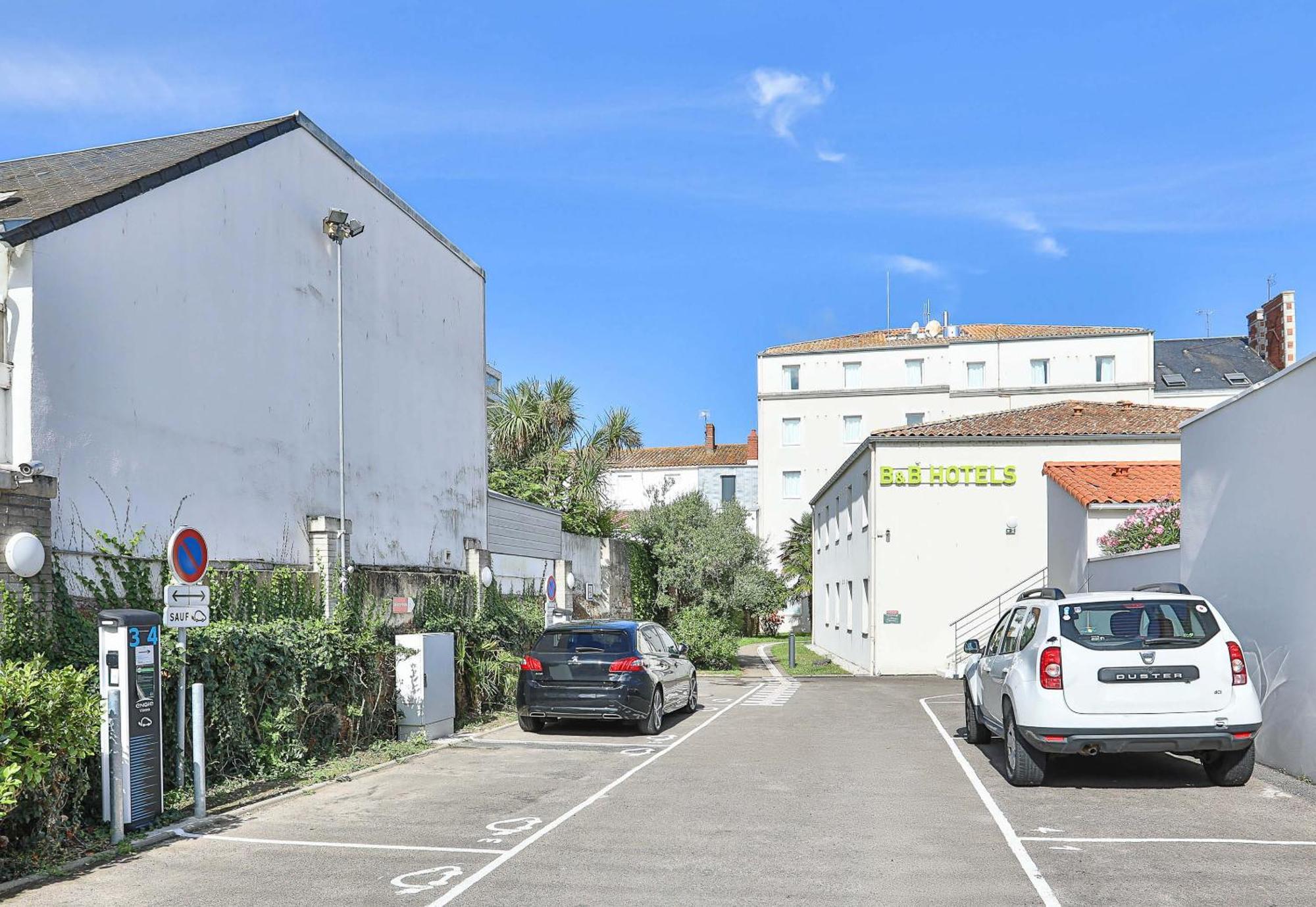 B&B Hotel Les Sables-D'Olonne Centre Gare Bagian luar foto