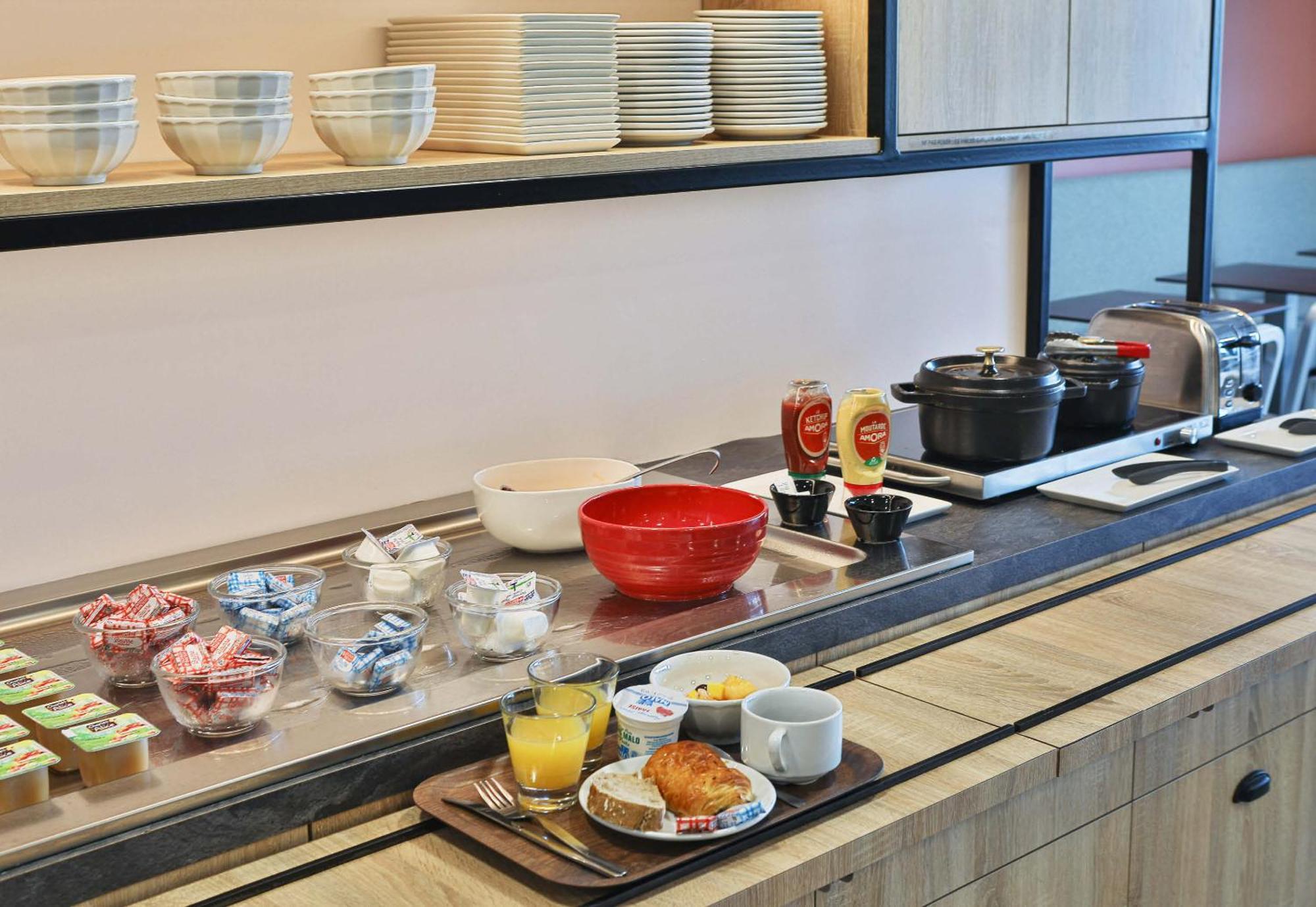 B&B Hotel Les Sables-D'Olonne Centre Gare Bagian luar foto
