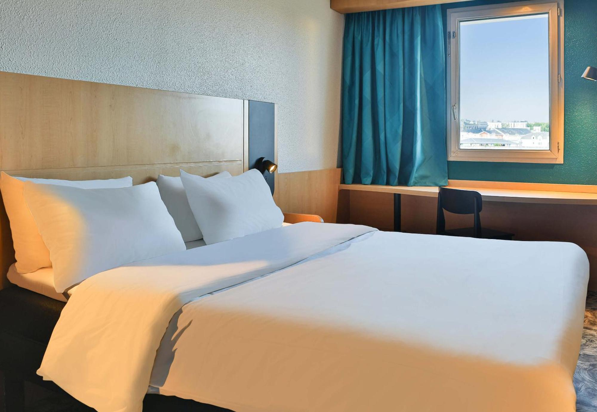 B&B Hotel Les Sables-D'Olonne Centre Gare Bagian luar foto