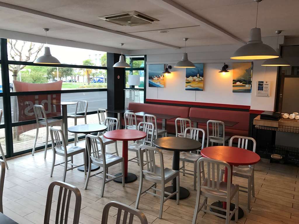 B&B Hotel Les Sables-D'Olonne Centre Gare Restoran foto