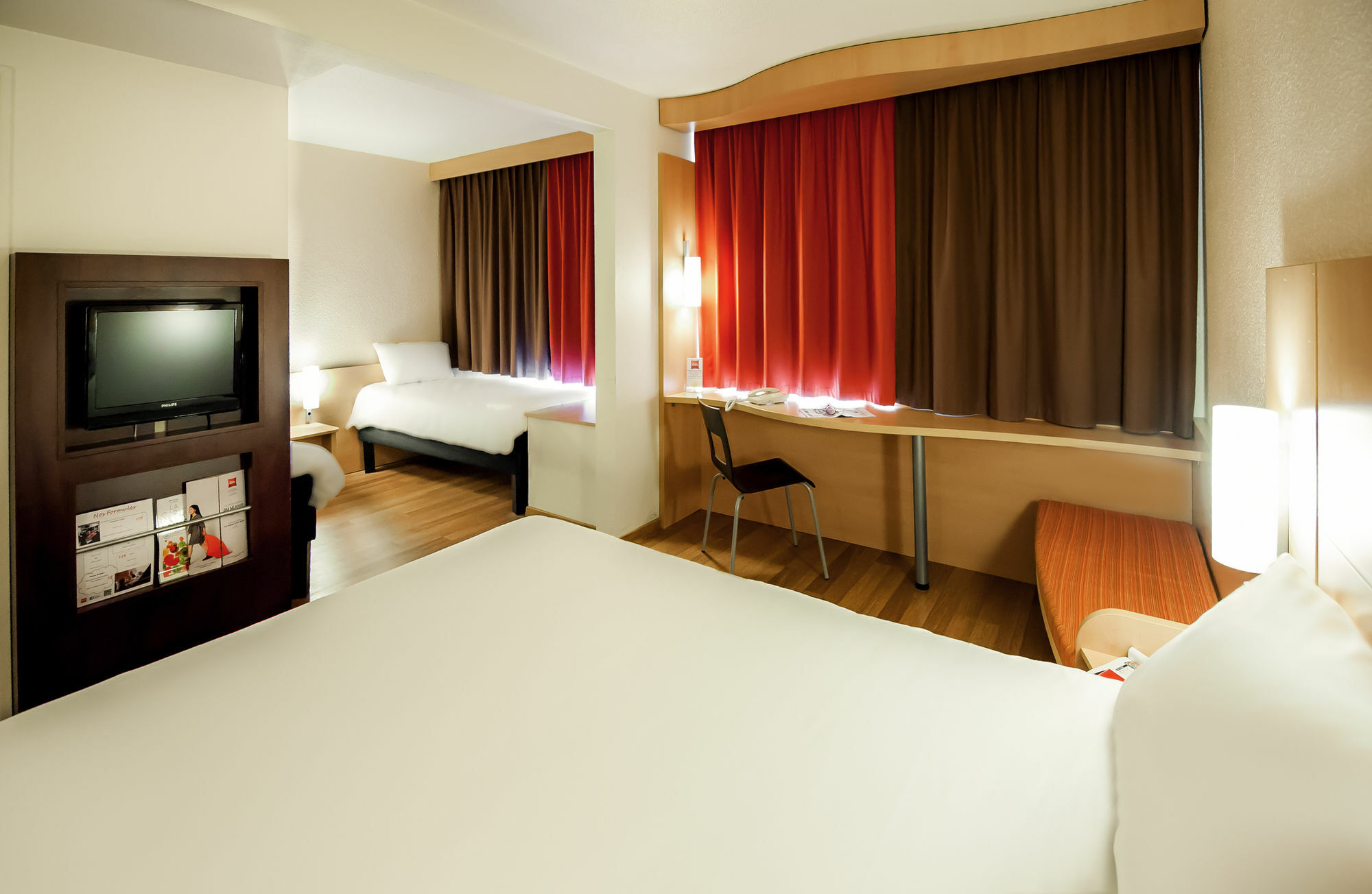 B&B Hotel Les Sables-D'Olonne Centre Gare Bagian luar foto