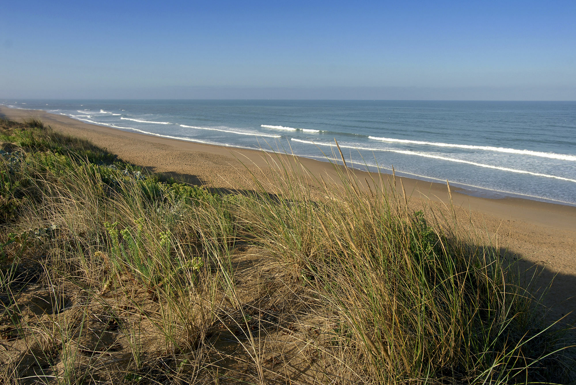 B&B Hotel Les Sables-D'Olonne Centre Gare Bagian luar foto