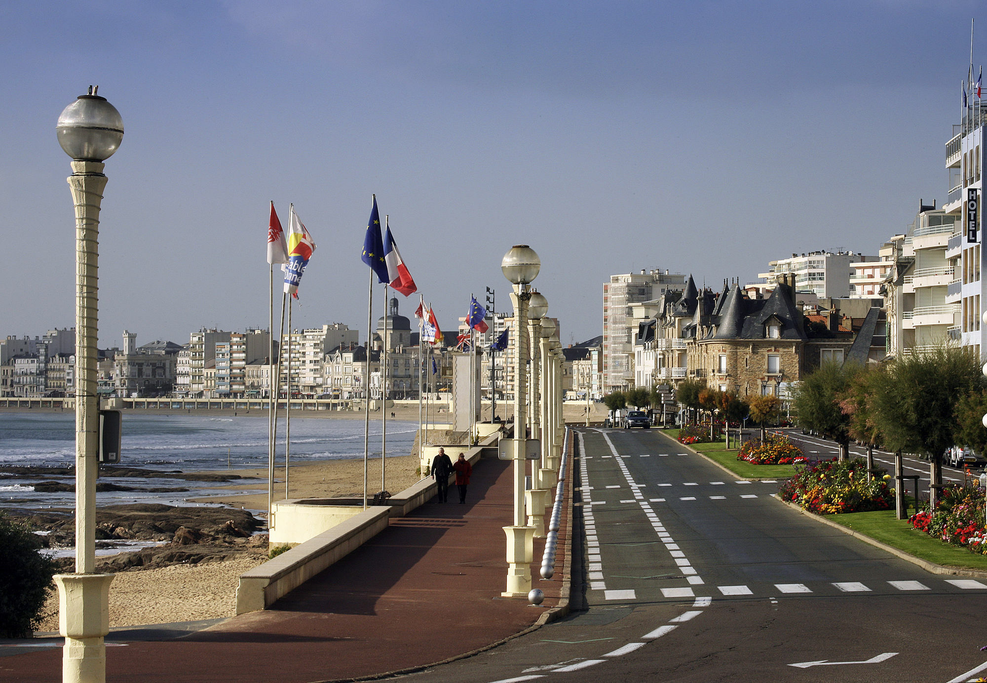 B&B Hotel Les Sables-D'Olonne Centre Gare Bagian luar foto