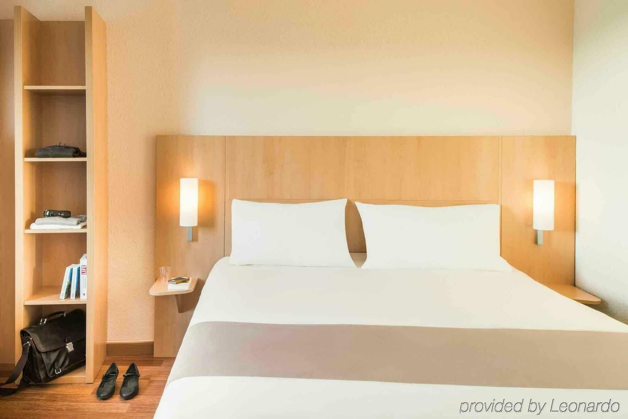 B&B Hotel Les Sables-D'Olonne Centre Gare Bagian luar foto